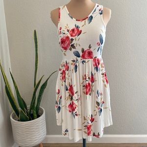 Longyuan Cream Floral Rose Dress M